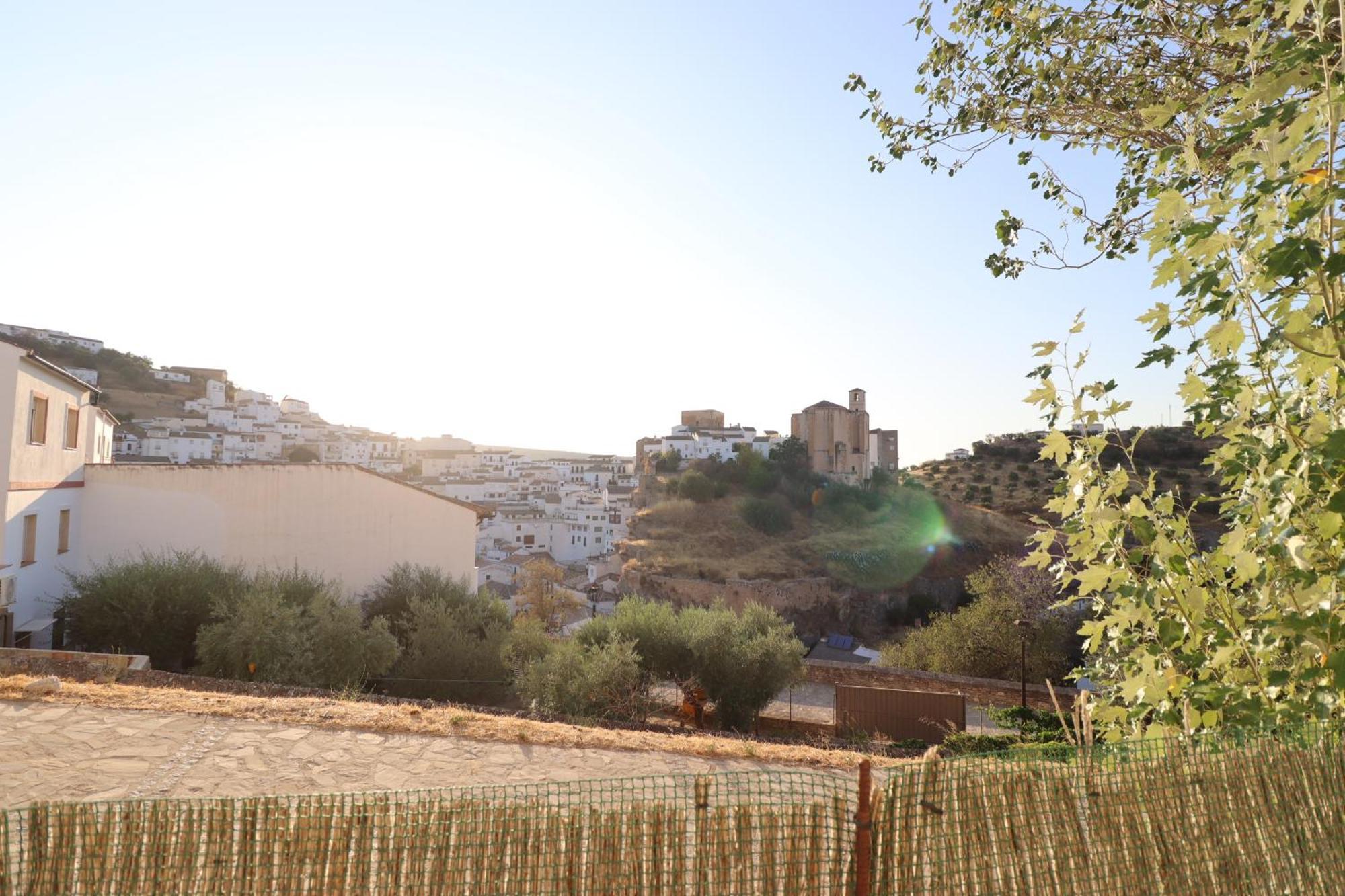 Apartamento El Mirador Del Parque Setenil De Las Bodegas Luaran gambar